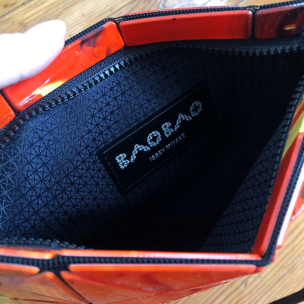 Rare Bao Bao Issey Miyake Crossbody Bag - Picture 3 of 3